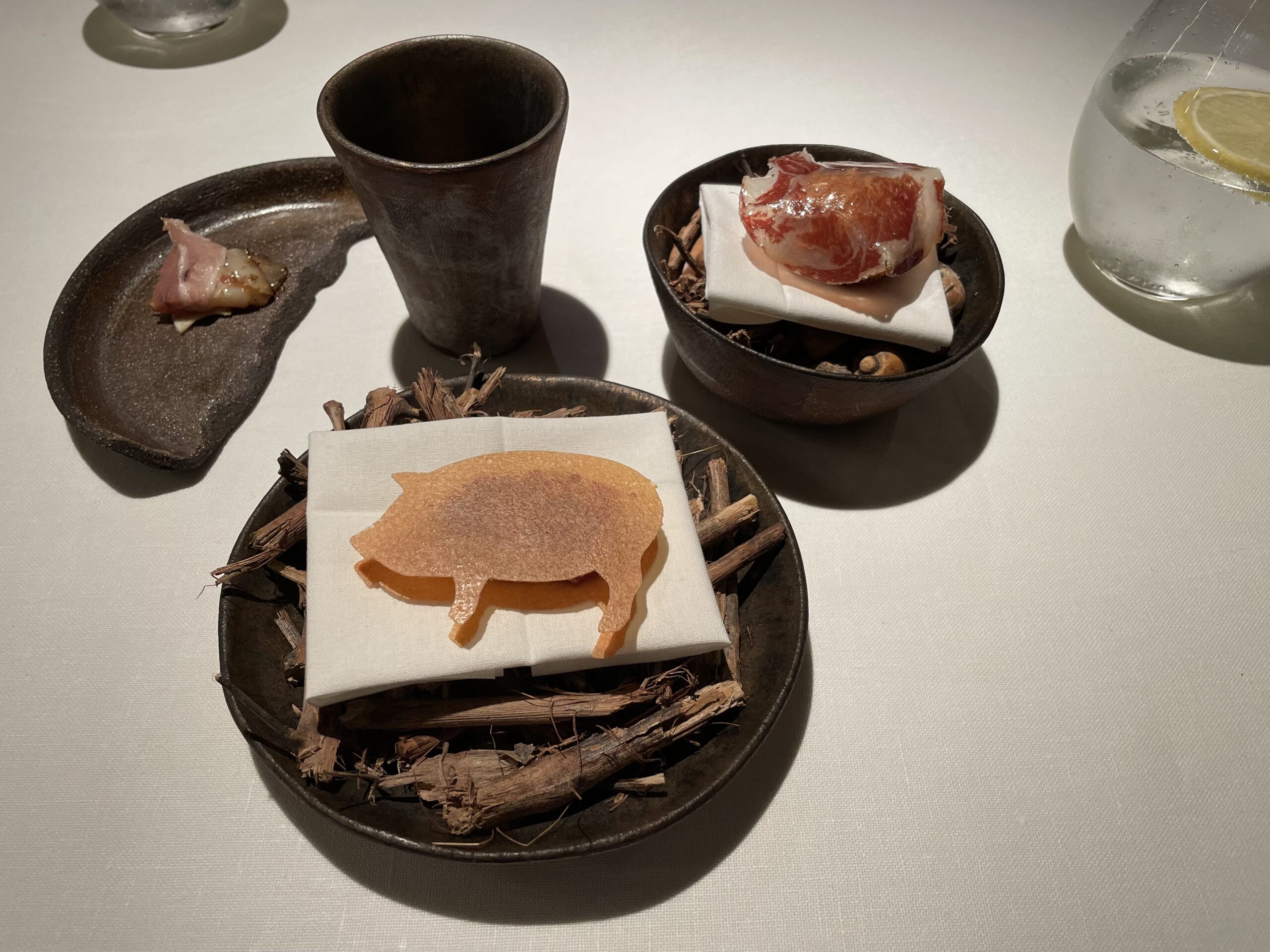 Gang aus dem Menü im Fining Restaurant Cebo Madrid