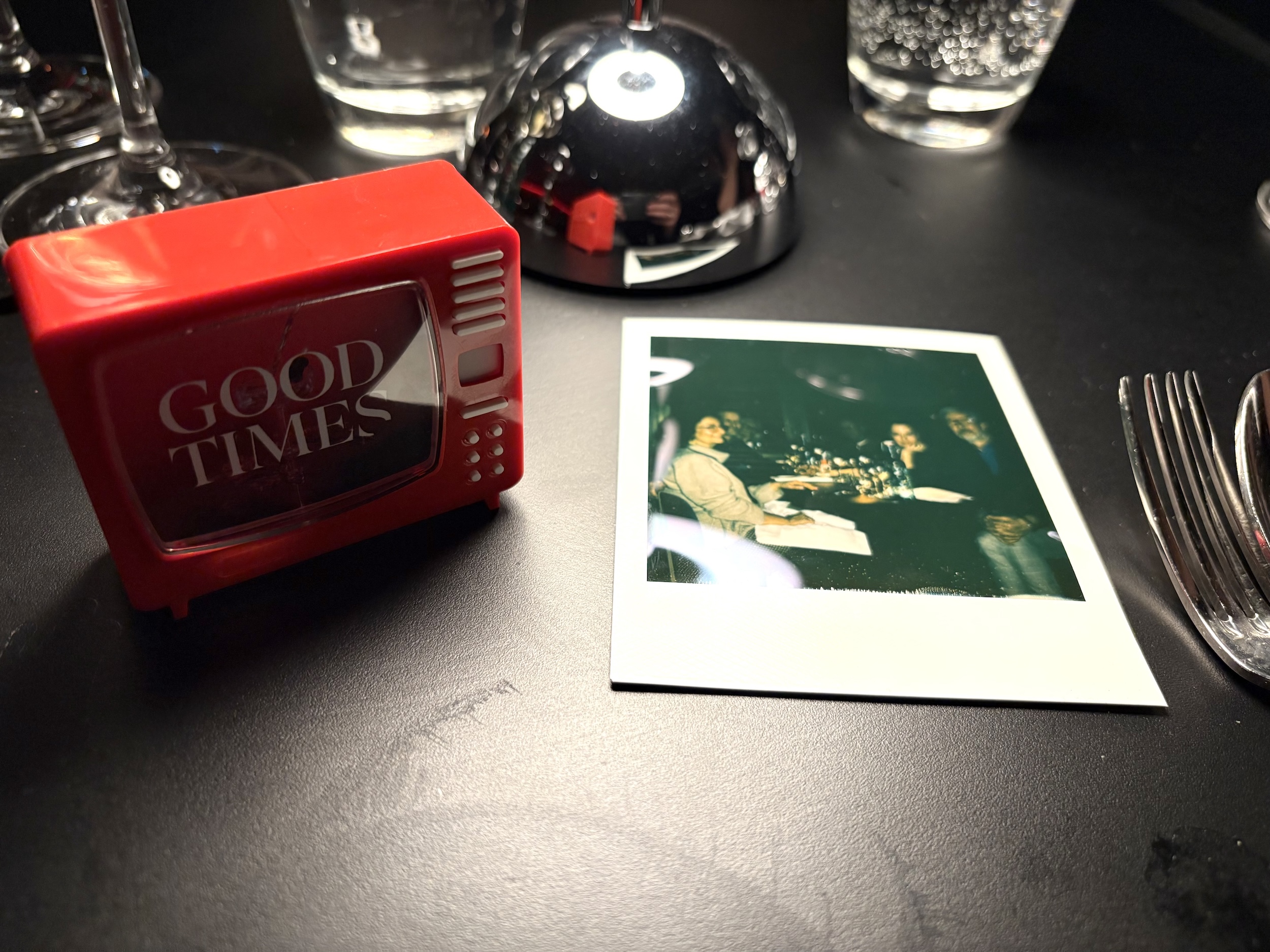 Pop-up-Restaurant Stories IV in Heidelberg. Deko 70 er Jahre Stuff